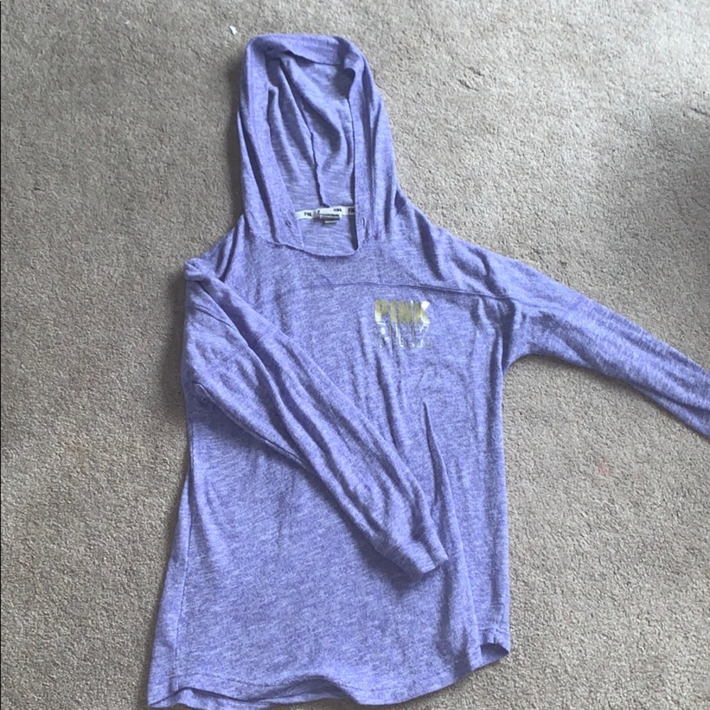 Backless hoodie from pink